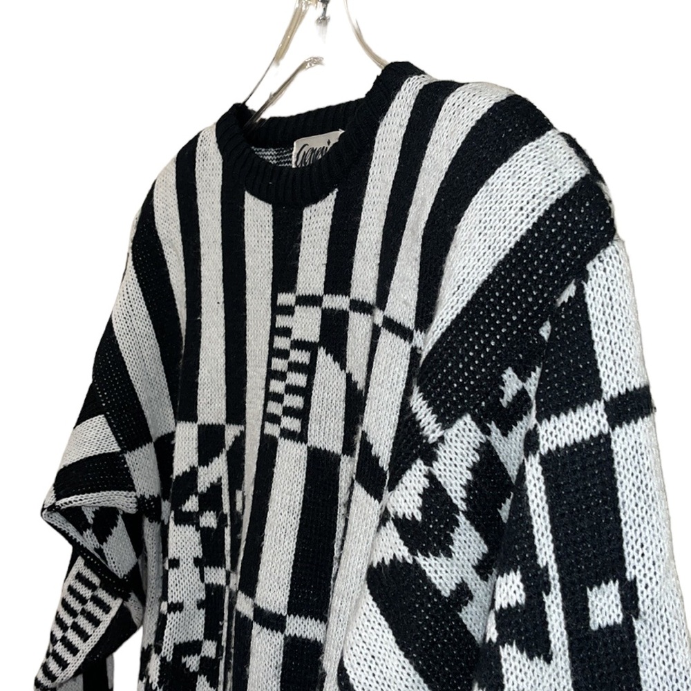 Vintage 80s GENESIS Black/Off White Sweater Sz M Made in Korea